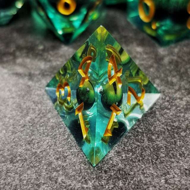 Sage's Eye of the Green Serpent Liquid Core Polyhedral Dice Set - Sage's PortalLiquid Core Dice Set