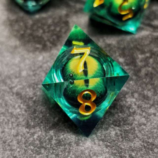 Sage's Eye of the Green Serpent Liquid Core Polyhedral Dice Set - Sage's PortalLiquid Core Dice Set