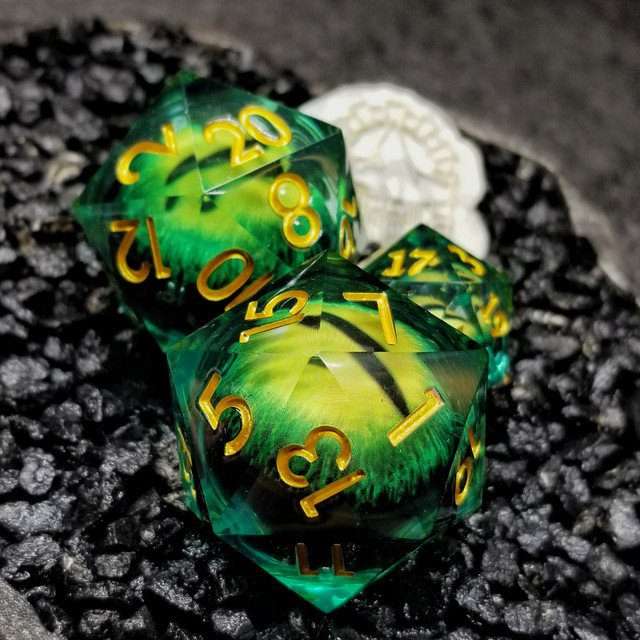 Sage's Eye of the Serpent Jiggling Green Eye Resin 33mm D20 - Sage's PortalLiquid Core Dice Set