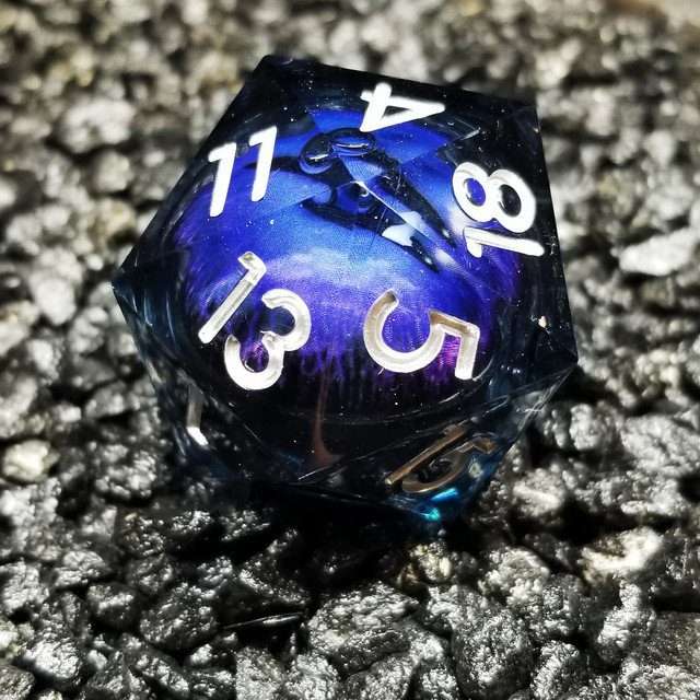 Sage's Eye of the Serpent Jiggling Purple Eye Resin 33mm D20 - Sage's PortalLiquid Core Dice Set
