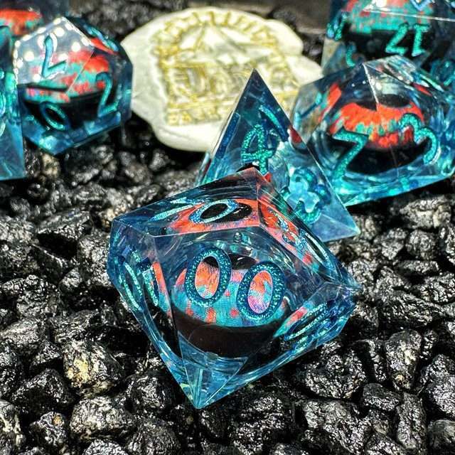 Sage's Eye of the Wild Beast Jiggling Liquid Core Polyhedral Dice Set - Sage's PortalLiquid Core Dice Set