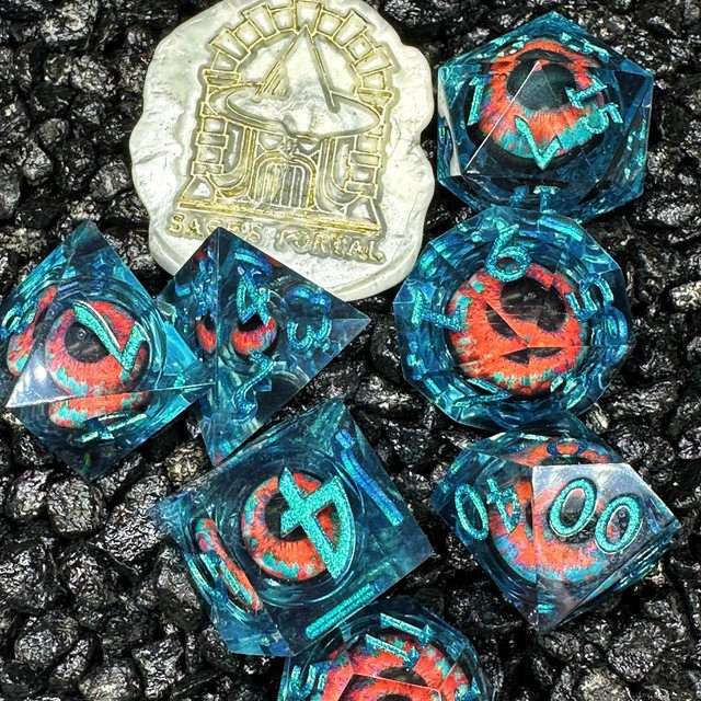 Sage's Eye of the Wild Beast Jiggling Liquid Core Polyhedral Dice Set - Sage's PortalLiquid Core Dice Set
