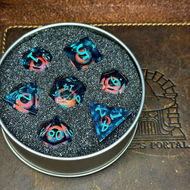 Sage's Eye of the Wild Beast Jiggling Liquid Core Polyhedral Dice Set - Sage's PortalLiquid Core Dice Set