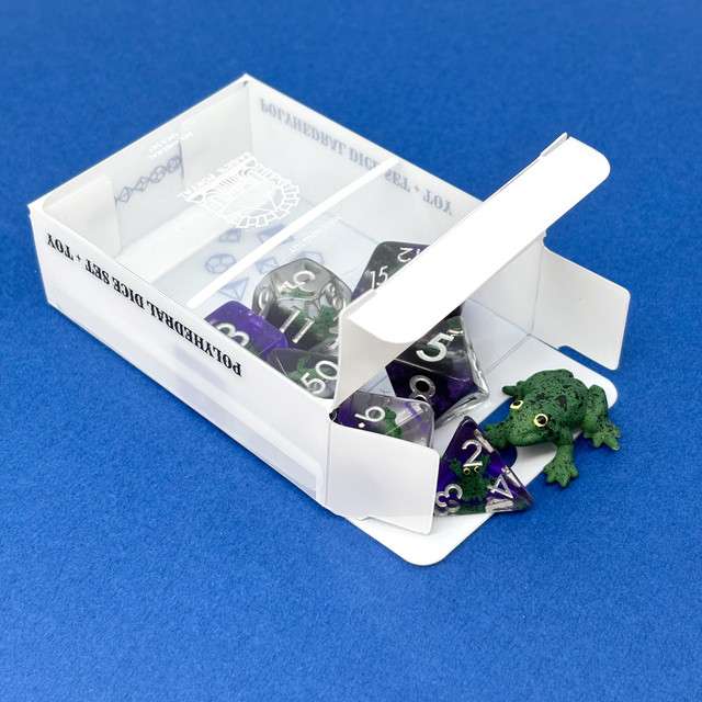 Sage's Familiars - Green Frog Resin Polyhedral Dice Set - Sage's PortalResin Dice Set