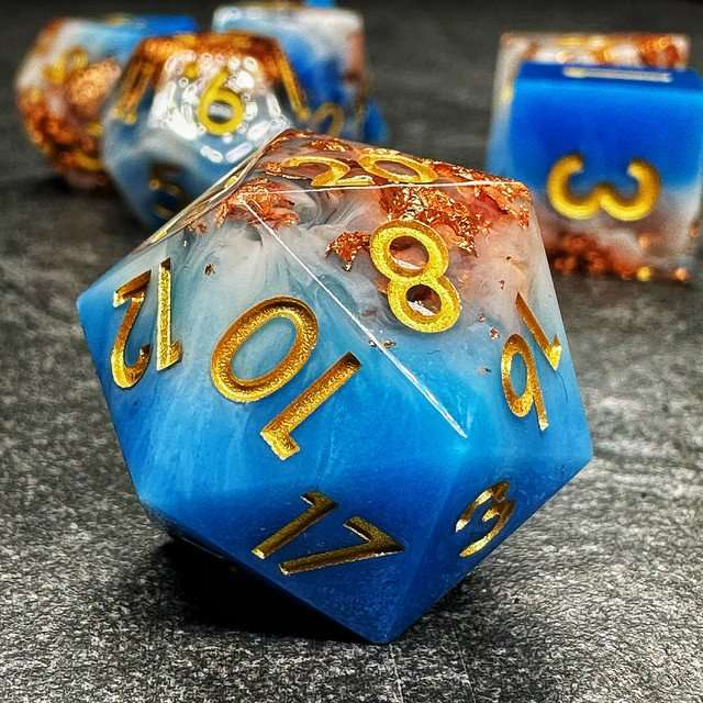Sage's Geomancy Blue/White Sharp Edge Resin Dice Set - Sage's PortalSharp Edge Resin Dice Set