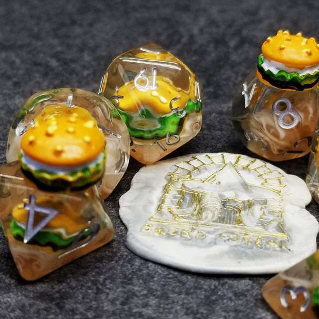 Sage's Hamburger Round Edge Resin Polyhedral Dice Set - Sage's PortalResin Dice Set
