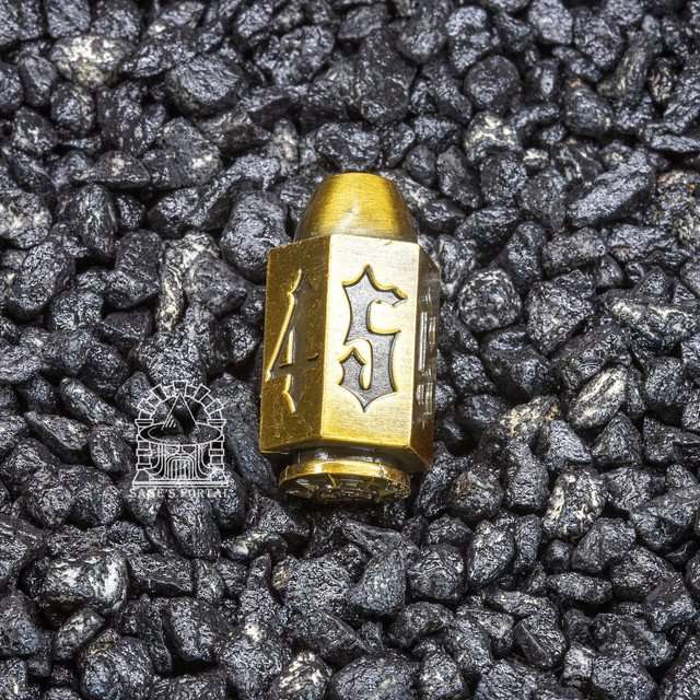 Sage's Holy Bullet Bronze Metal D6 - Sage's PortalMetal Dice Set