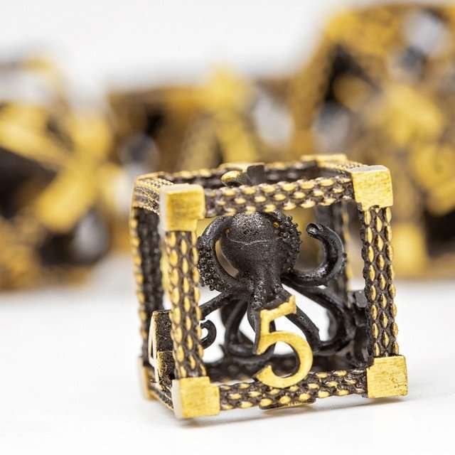 Sage's Imprisoned Kraken Brassy Depths Hollow Metal Dice Set - Sage's PortalHollow Metal Dice Set