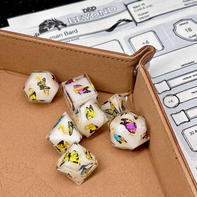 Sage's Kindred Companions Fluttering Swarm Sharp Edge Resin Dice Set - Sage's PortalSharp Edge Resin Dice Set