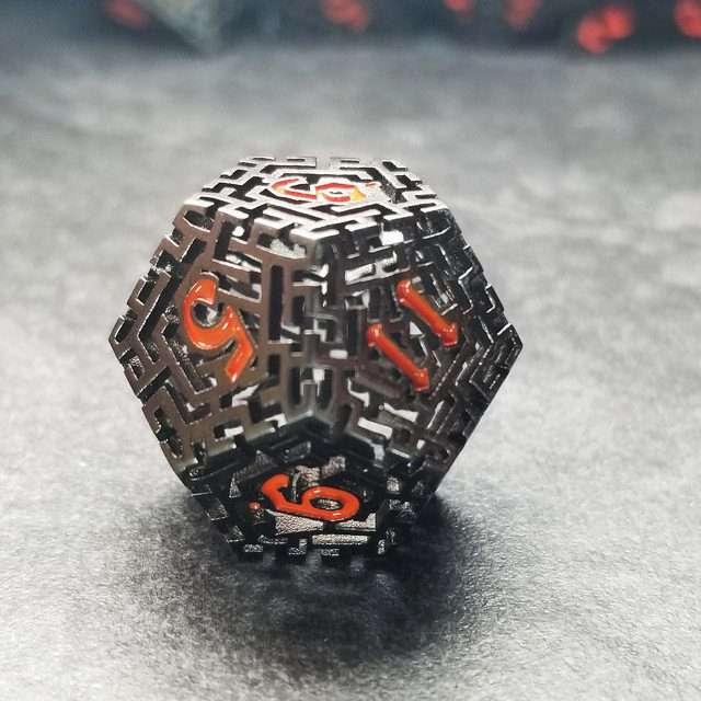 Sage's Labyrinths - Black Weave Red Ink Hollow Metal Polyhedral Dice Set - Sage's PortalHollow Metal Dice Set