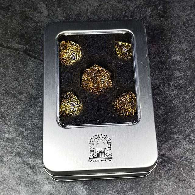 Sage's Labyrinths - Gold Weave Black Ink Hollow Metal Polyhedral Dice Set - Sage's PortalHollow Metal Dice Set