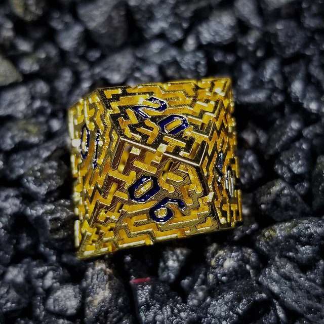 Sage's Labyrinths - Gold Weave Black Ink Hollow Metal Polyhedral Dice Set - Sage's PortalHollow Metal Dice Set