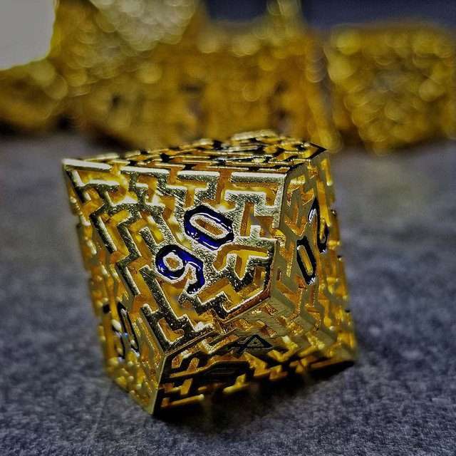 Sage's Labyrinths - Gold Weave Black Ink Hollow Metal Polyhedral Dice Set - Sage's PortalHollow Metal Dice Set