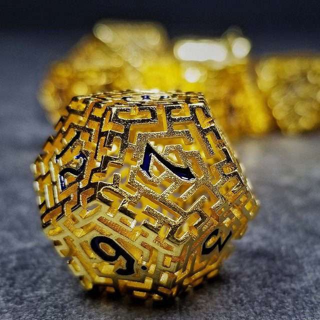 Sage's Labyrinths - Gold Weave Black Ink Hollow Metal Polyhedral Dice Set - Sage's PortalHollow Metal Dice Set