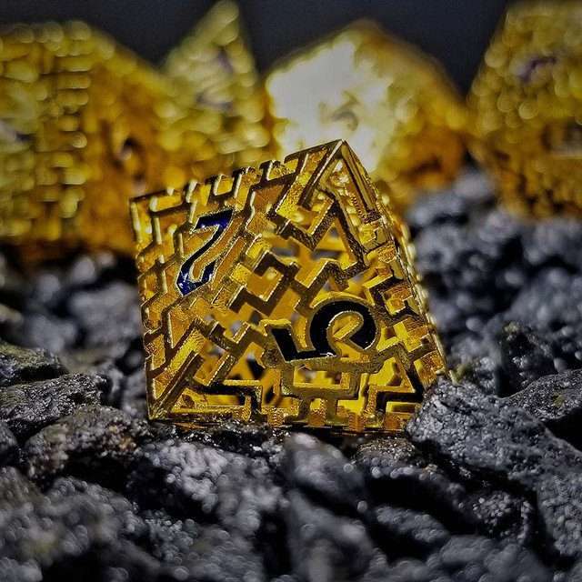 Sage's Labyrinths - Gold Weave Black Ink Hollow Metal Polyhedral Dice Set - Sage's PortalHollow Metal Dice Set