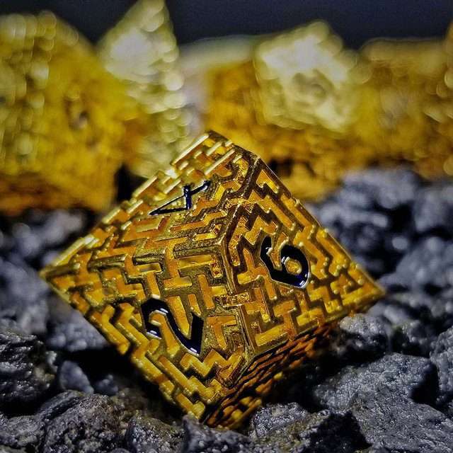 Sage's Labyrinths - Gold Weave Black Ink Hollow Metal Polyhedral Dice Set - Sage's PortalHollow Metal Dice Set
