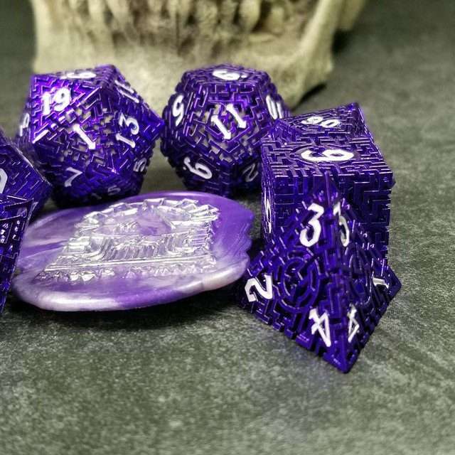 Sage's Labyrinths - Purple Weave White Ink Hollow Metal Polyhedral Dice Set - Sage's PortalHollow Metal Dice Set