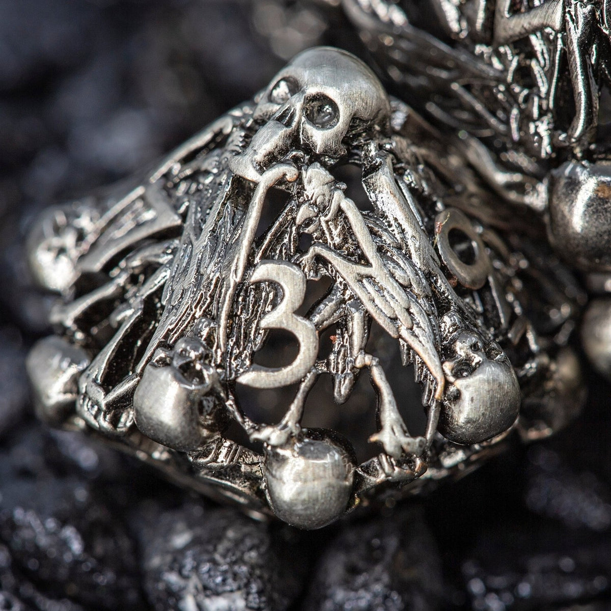 Sage's Macabre Bone Trinket Nickel Hollow Metal Dice Set - Sage's PortalHollow Metal Dice Set
