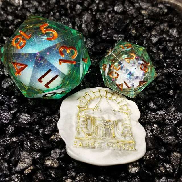 Sage's Ocean Souls - 33mm Liquid-Core D20 Sharp Edge Resin Dice - Sage's PortalLiquid Core Dice Set
