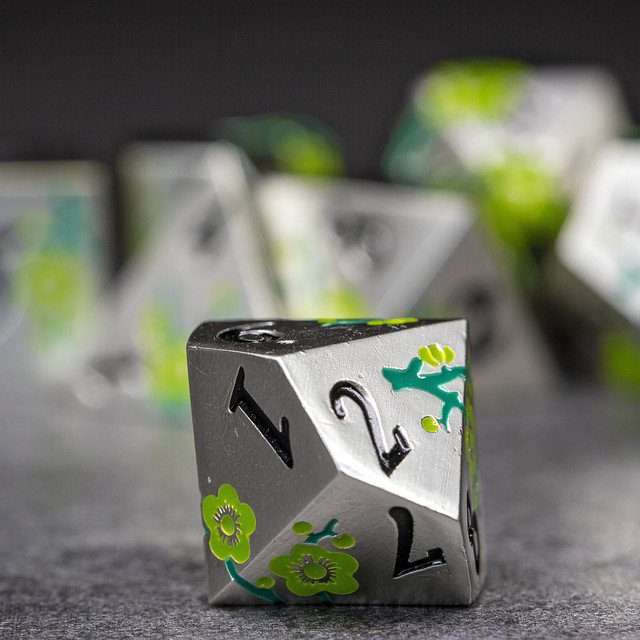 Sage's Petrified Flowers Silver Green Flowers Metal Polyhedral Dice Set - Sage's PortalMetal Dice Set