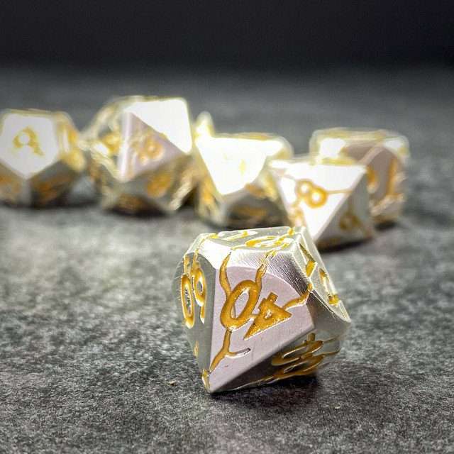 Sage's Relics of Antiquity- Pearl Silver with Gold Metal Polyhedral Dice Set - Sage's PortalMetal Dice Set