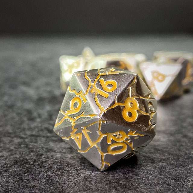 Sage's Relics of Antiquity- Pearl Silver with Gold Metal Polyhedral Dice Set - Sage's PortalMetal Dice Set