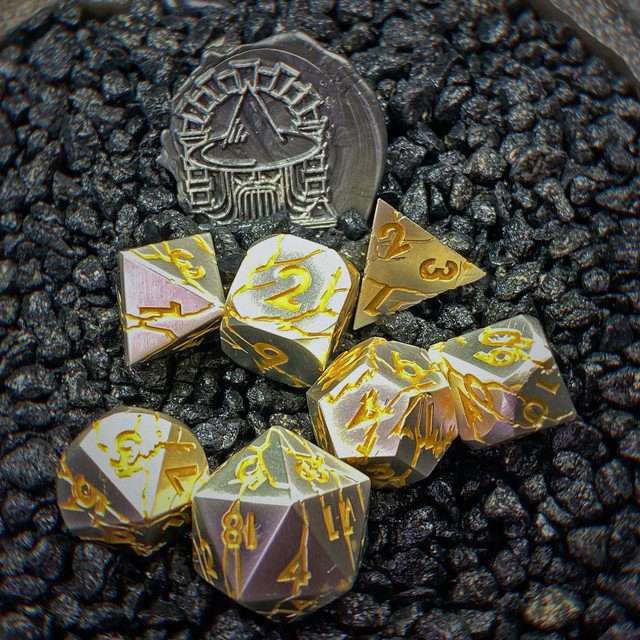 Sage's Relics of Antiquity- Pearl Silver with Gold Metal Polyhedral Dice Set - Sage's PortalMetal Dice Set