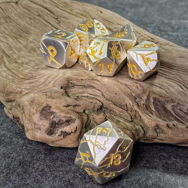 Sage's Relics of Antiquity- Pearl Silver with Gold Metal Polyhedral Dice Set - Sage's PortalMetal Dice Set