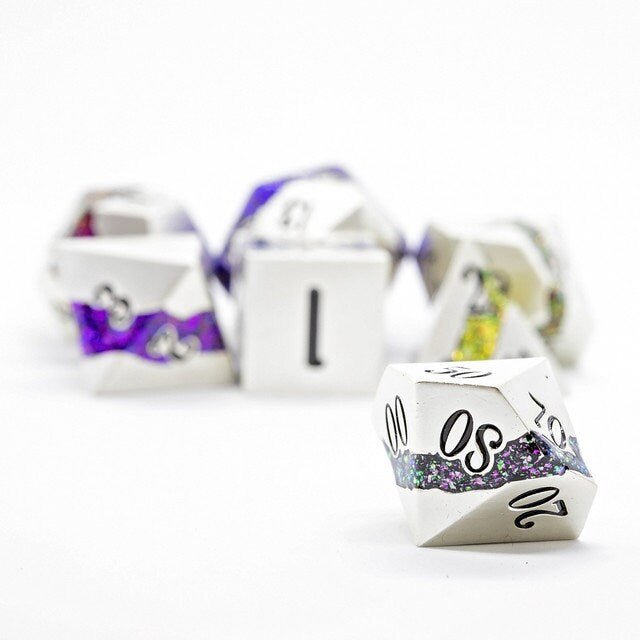 Sage’s Rift Stones Pearl Silver/Rainbow Metal Dice Set – Unique DND Dice with Rainbow Glitter – Polyhedral Dice Set for Dungeons and Dragons - Sage's PortalMetal Dice Set