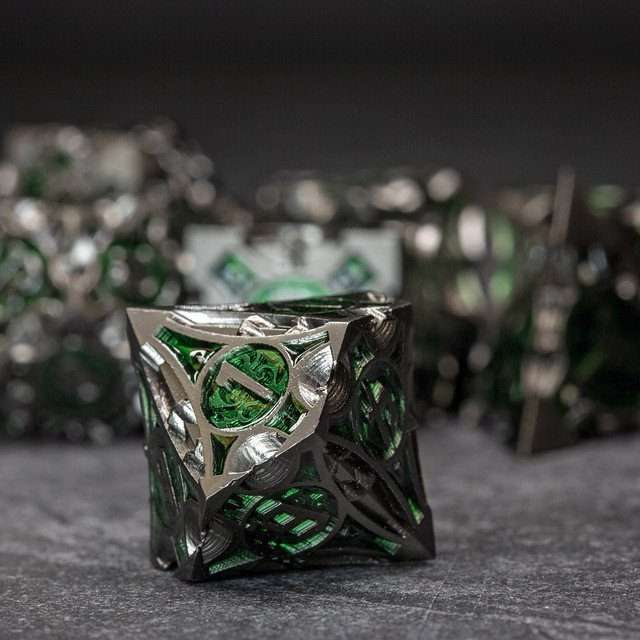 Sage's Runic Caltrops Black/Green Metal Polyhedral Dice Set - Sage's PortalMetal Dice Set