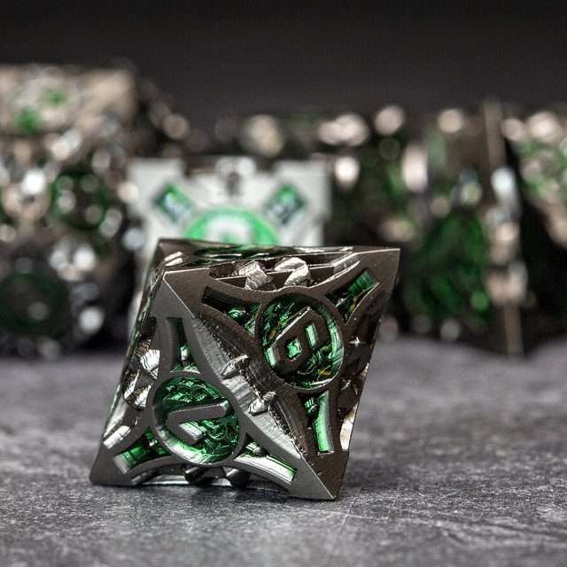 Sage's Runic Caltrops Black/Green Metal Polyhedral Dice Set - Sage's PortalMetal Dice Set