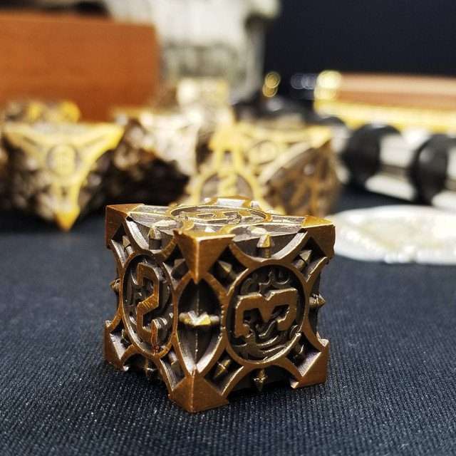 Sage's Runic Caltrops Bronze Metal Polyhedral Dice Set - Sage's PortalMetal Dice Set