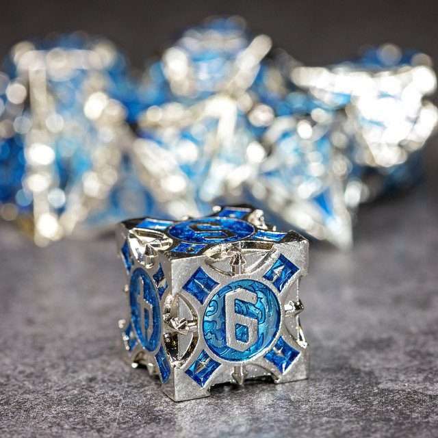 Sage’s Runic Caltrops Silver/Sapphire Metal Polyhedral Dice Set - Sage's PortalMetal Dice Set