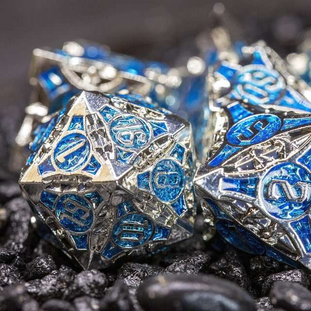 Sage’s Runic Caltrops Silver/Sapphire Metal Polyhedral Dice Set - Sage's PortalMetal Dice Set