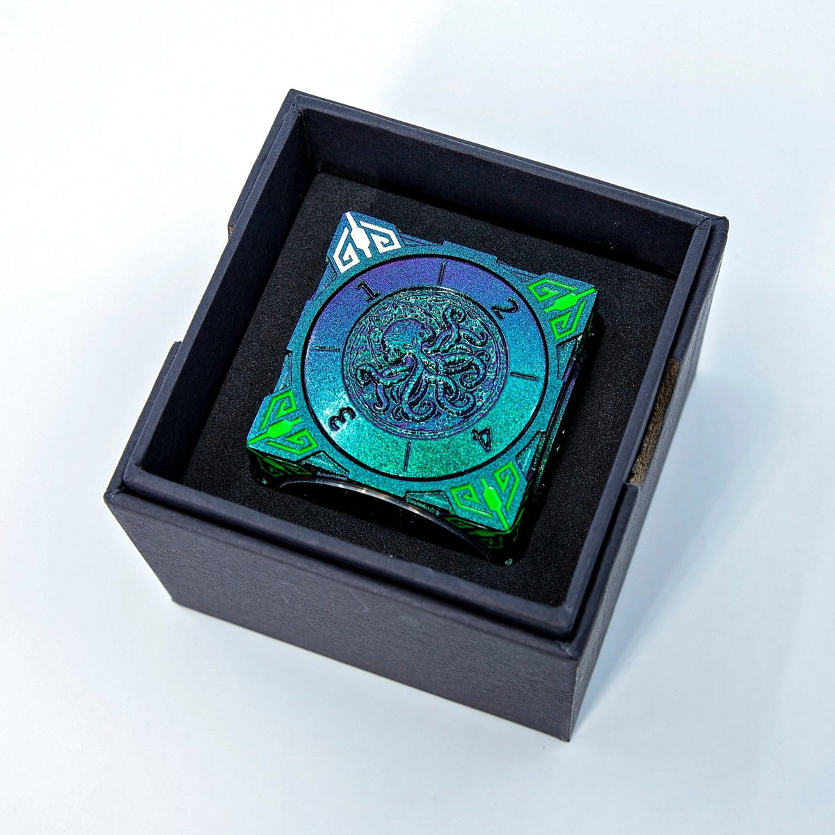 Sage's Tesseracts Nightshade Menagerie Metal Cube Dice Spinner - Sage's PortalDice Wheel