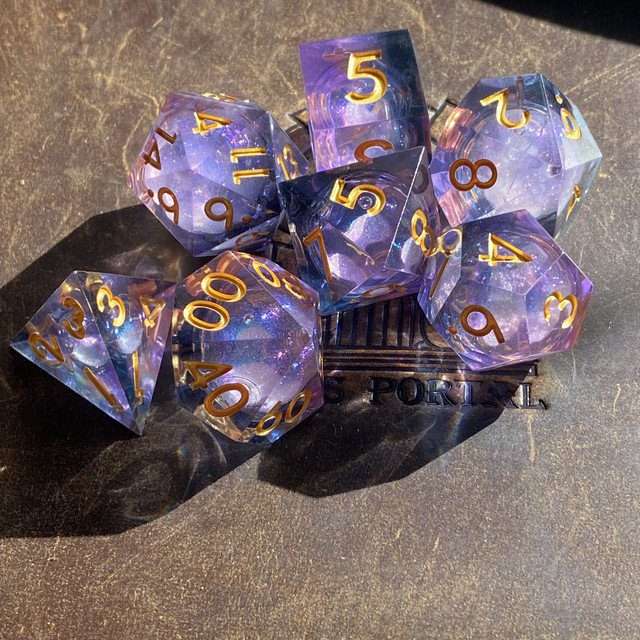 Sage's Twilight Souls Liquid Core Sharp Edge Resin Dice Set - Sage's PortalLiquid Core Dice Set