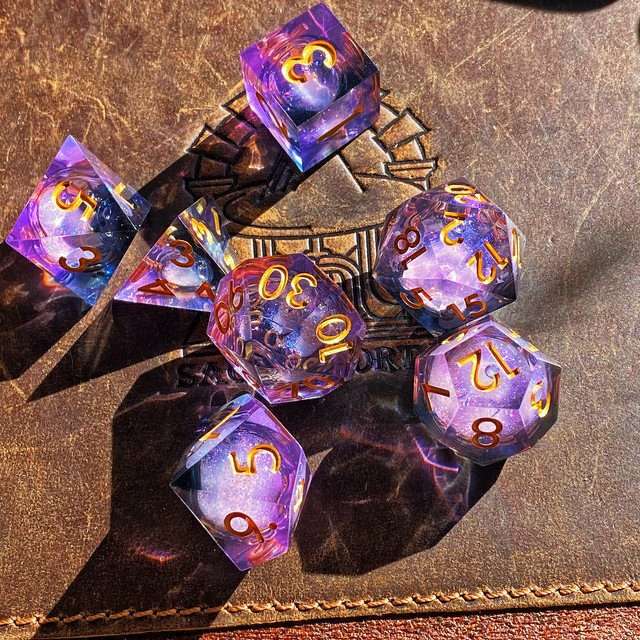 Sage's Twilight Souls Liquid Core Sharp Edge Resin Dice Set - Sage's PortalLiquid Core Dice Set