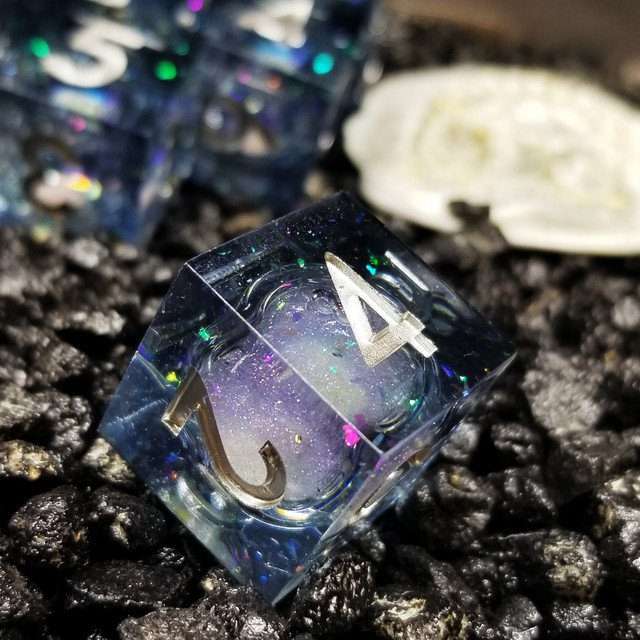Sage's Winter Souls - 6 D6 Liquid-Core Sharp Edge Resin Dice Set - Sage's PortalLiquid Core Dice Set