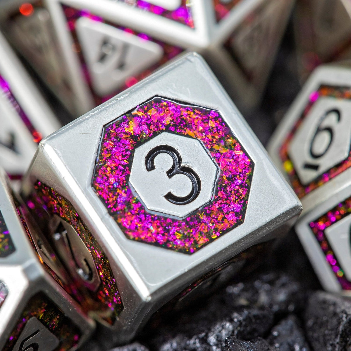 Sage's Wonders - Pearl Silver Burgundy Glitter Metal Polyhedral Dice Set - Sage's PortalMetal Dice Set